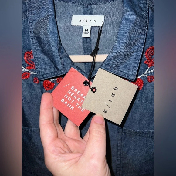 K/LAB chambray button down shirt with embroidered accent in red. Open back! - Picture 8 of 8
